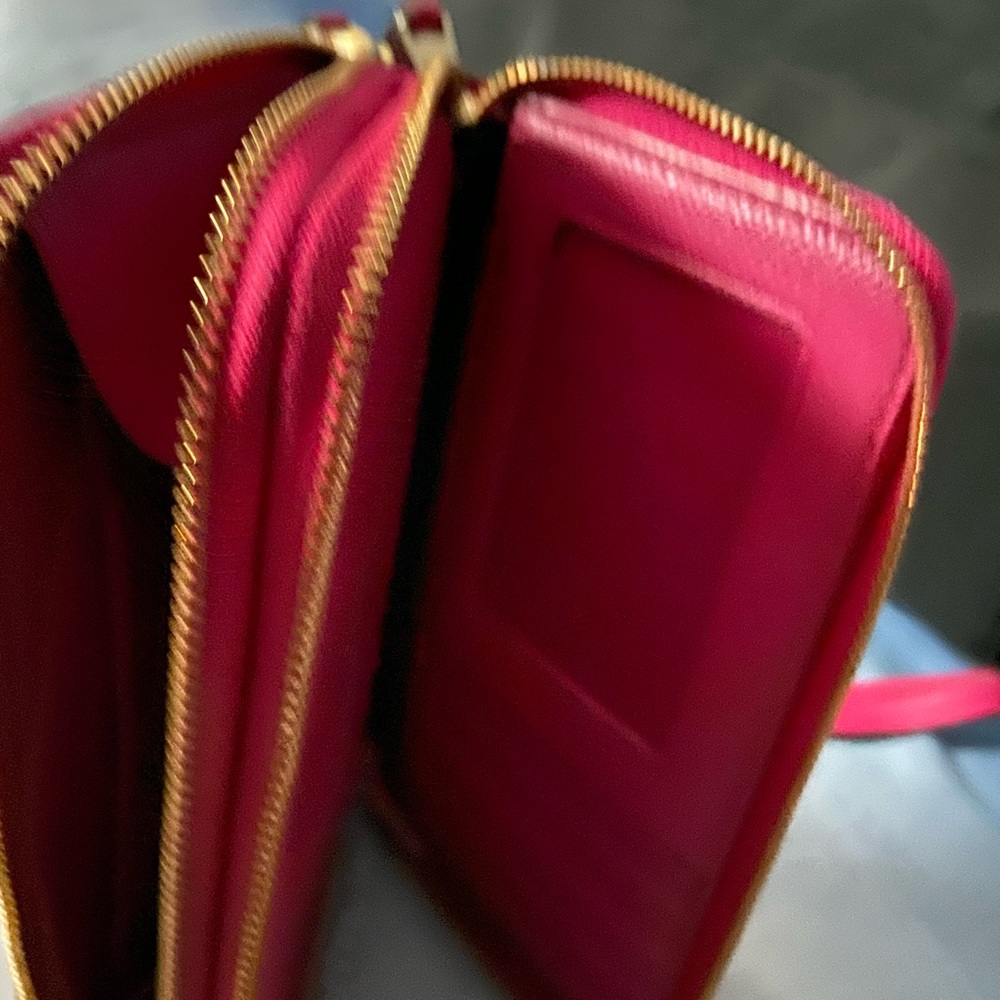 Wallet. - Picture 3 of 7